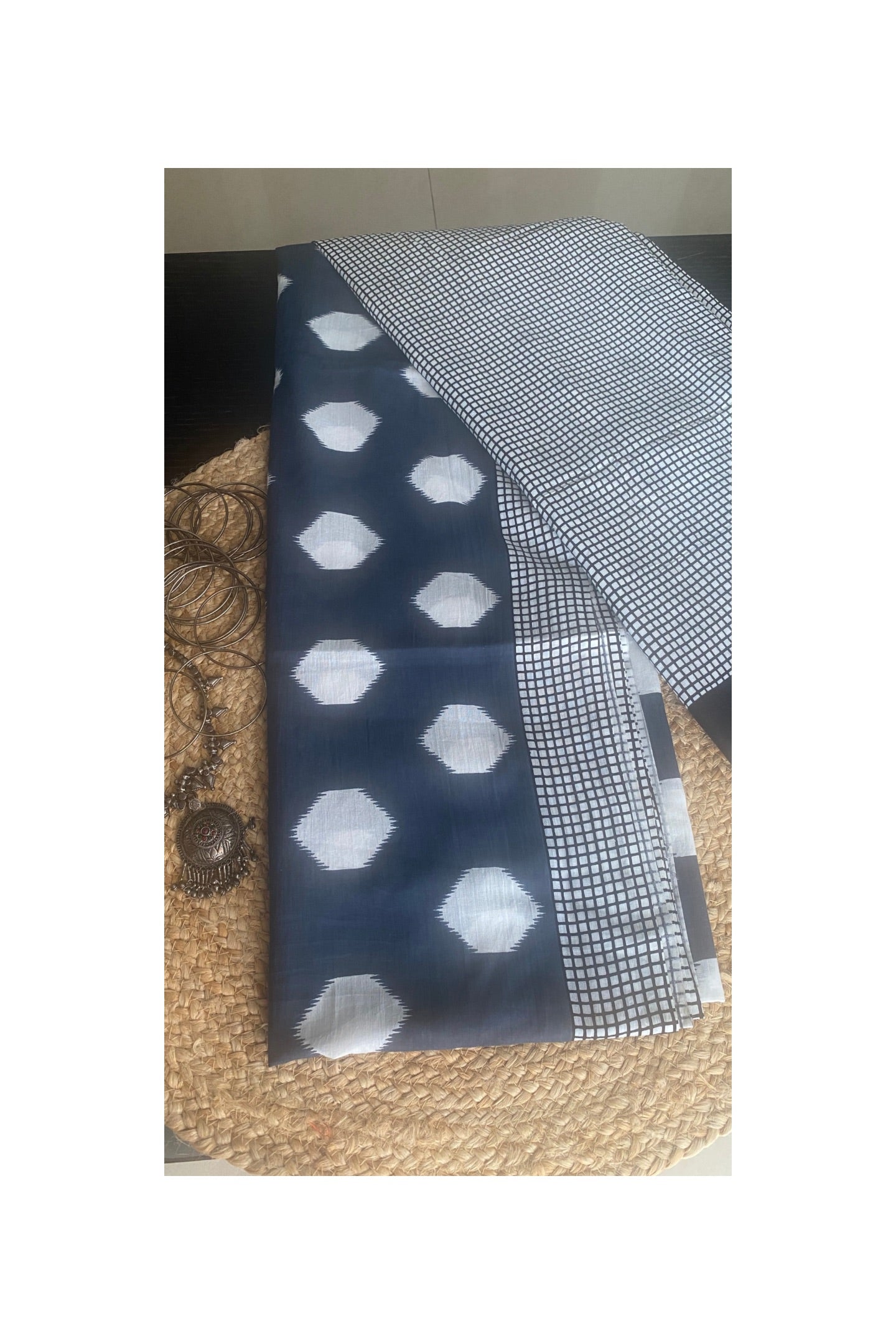 GREY IKKAT PRINT MULL COTTON
