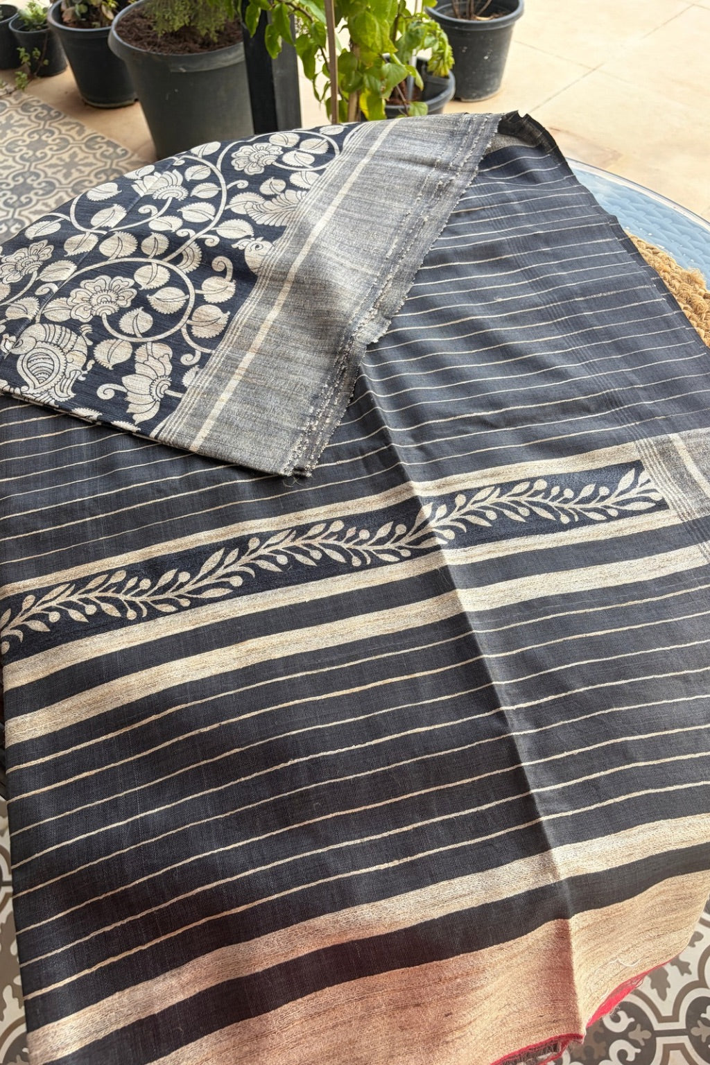 Black Geecha Tussar saree