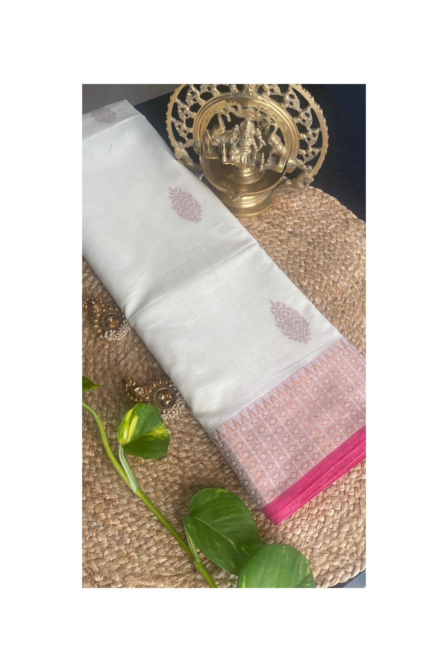 Off White Organic Cotton Jamdani Saree