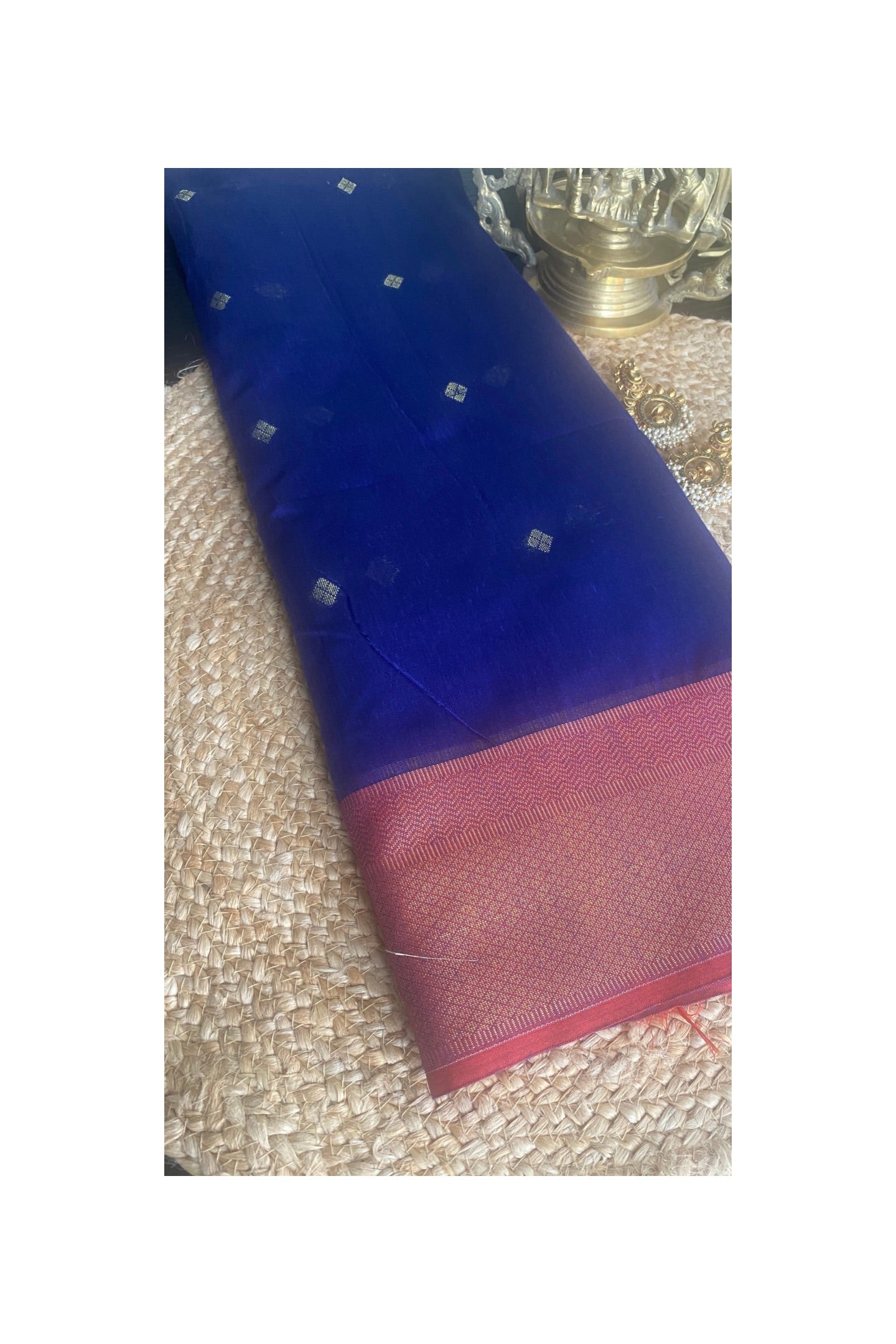 Royal blue Maheshwari saree