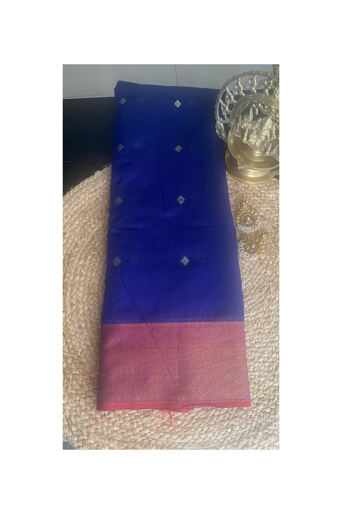 Royal blue Maheshwari saree