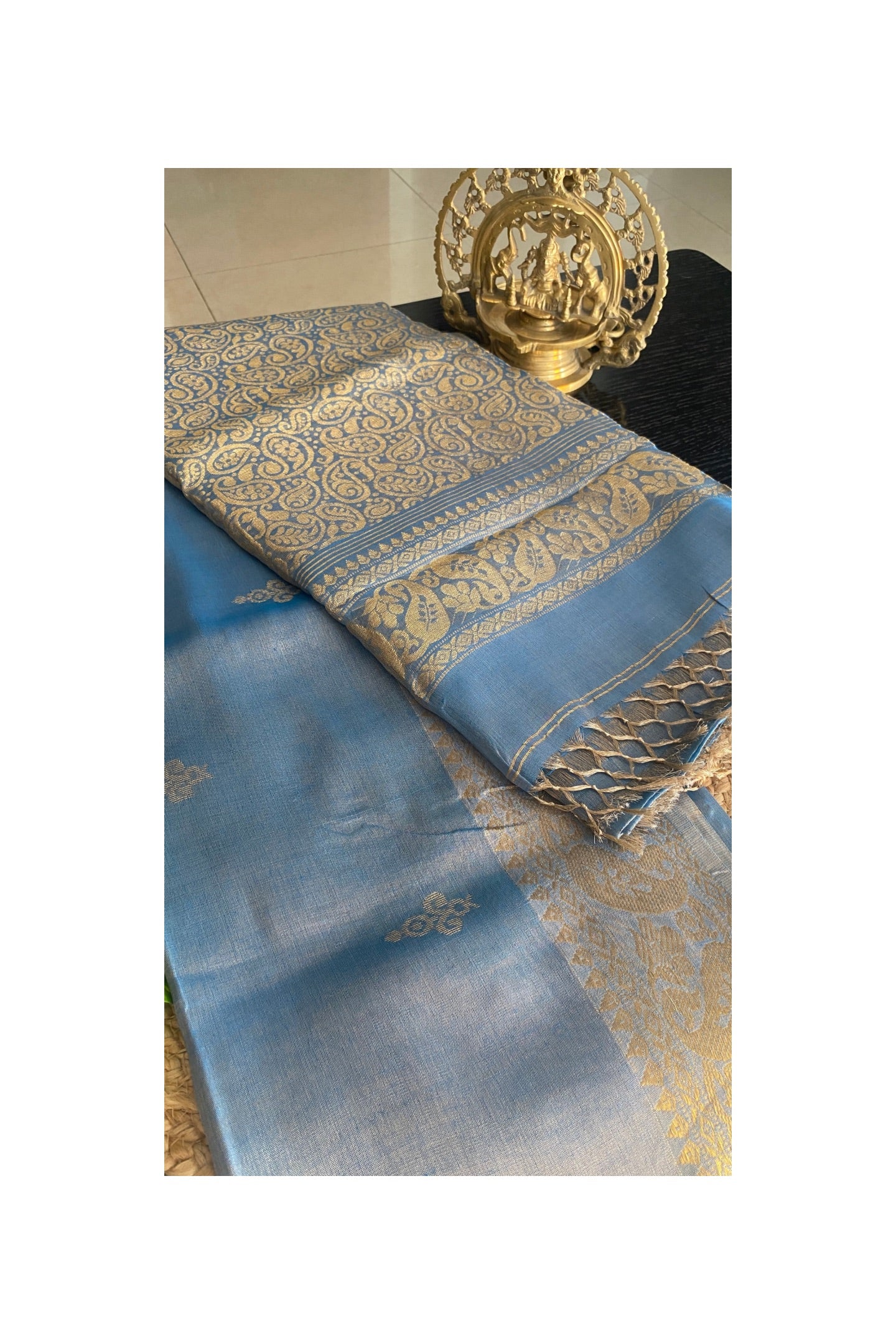 Grey Tissue Linen  Saree